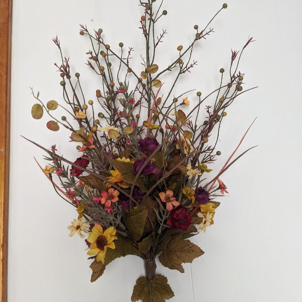 Fall floral arrangement